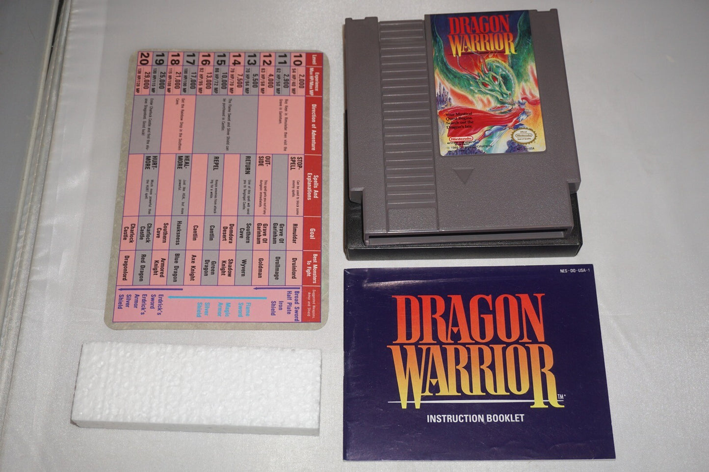 Dragon Warrior 1 (Nintendo NES) Complete in Box CIB Near Mint 1HP 1st Print #1