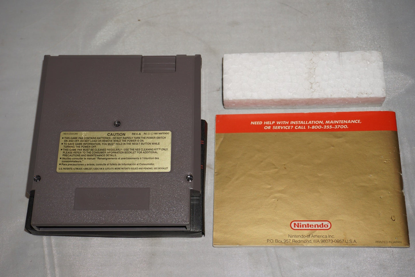 Adventures Of Link Zelda II 2 (Nintendo NES) Complete in Box CIB