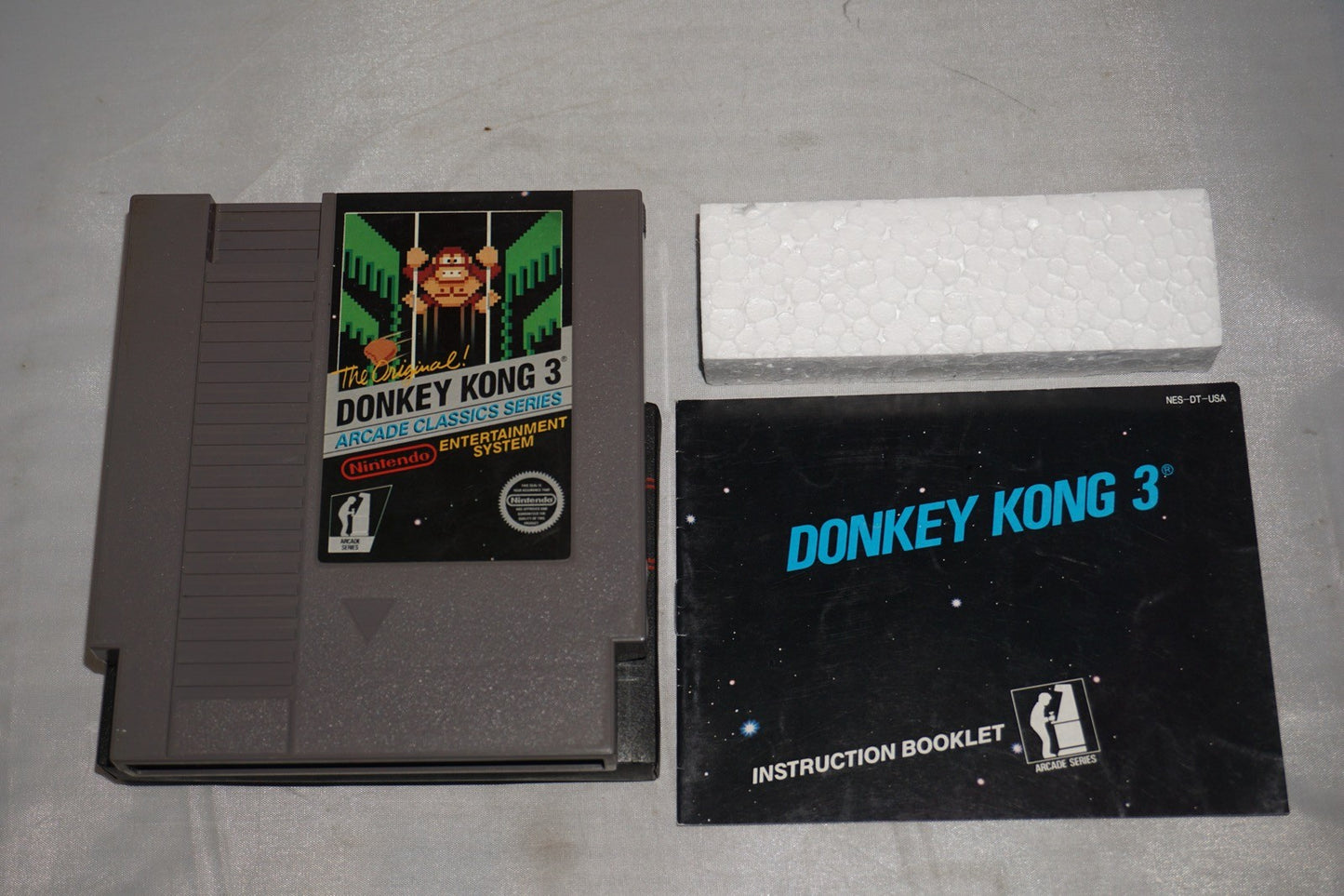 Donkey Kong 3 (Nintendo NES) Complete in Box CIB