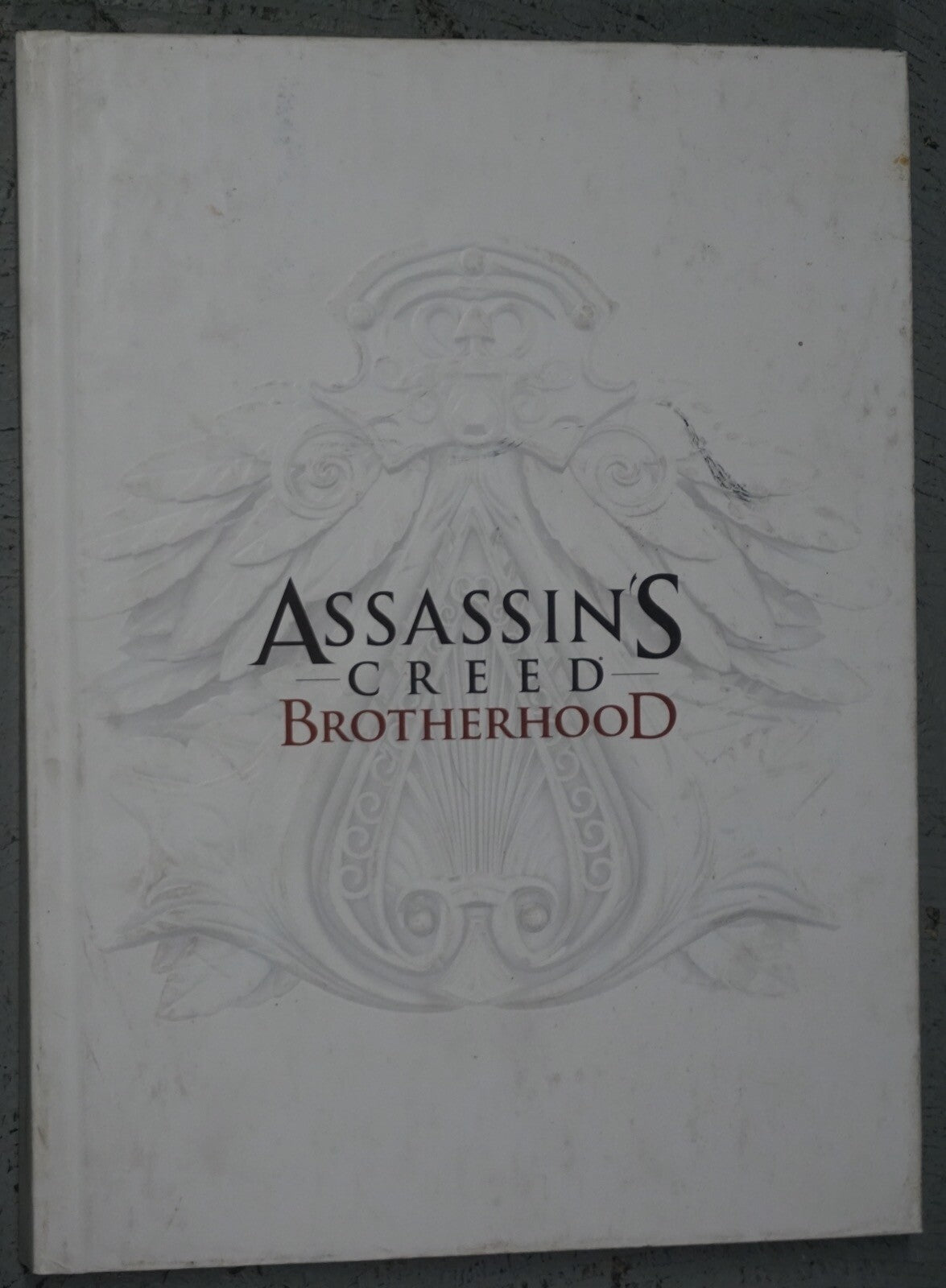 Assassin's Creed Brotherhood Collector's Strategy Guide Playstation 3 Xbox 360
