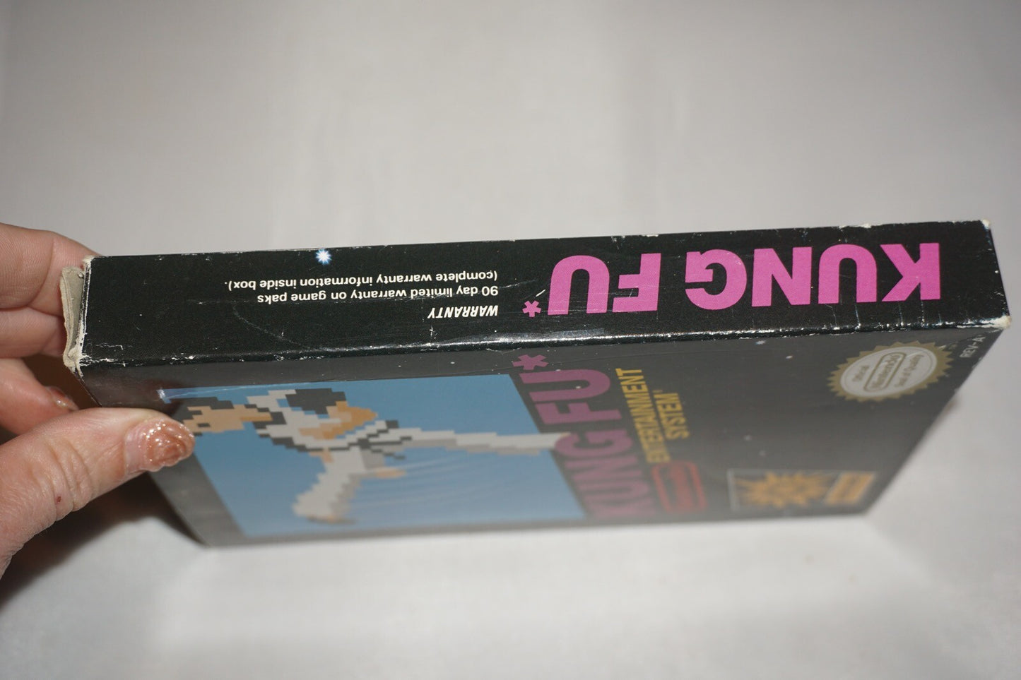 Kung Fu OVAL (Nintendo NES) Complete in Box CIB #2