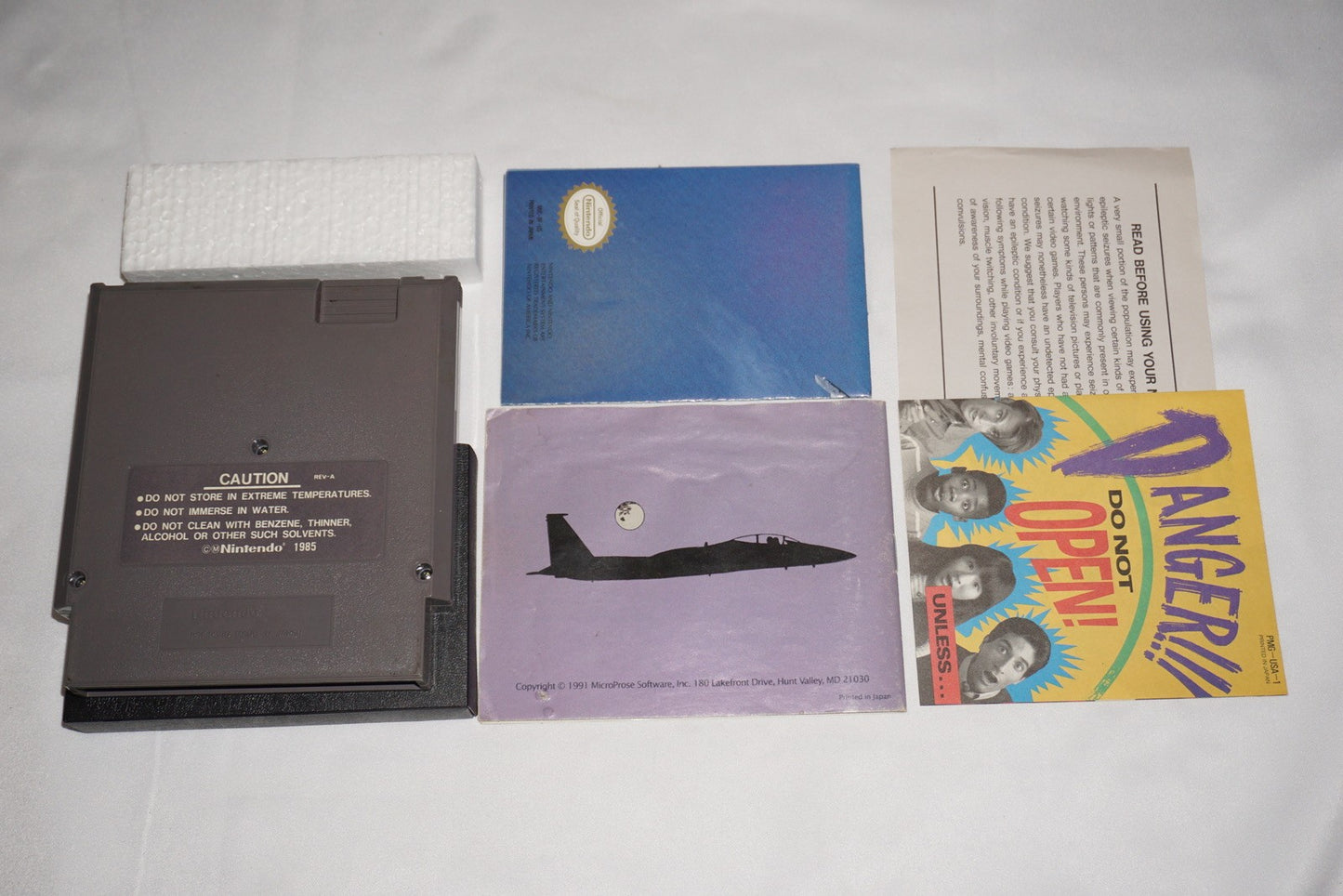 F-15 Strike Eagle (Nintendo NES) Complete in Box CIB