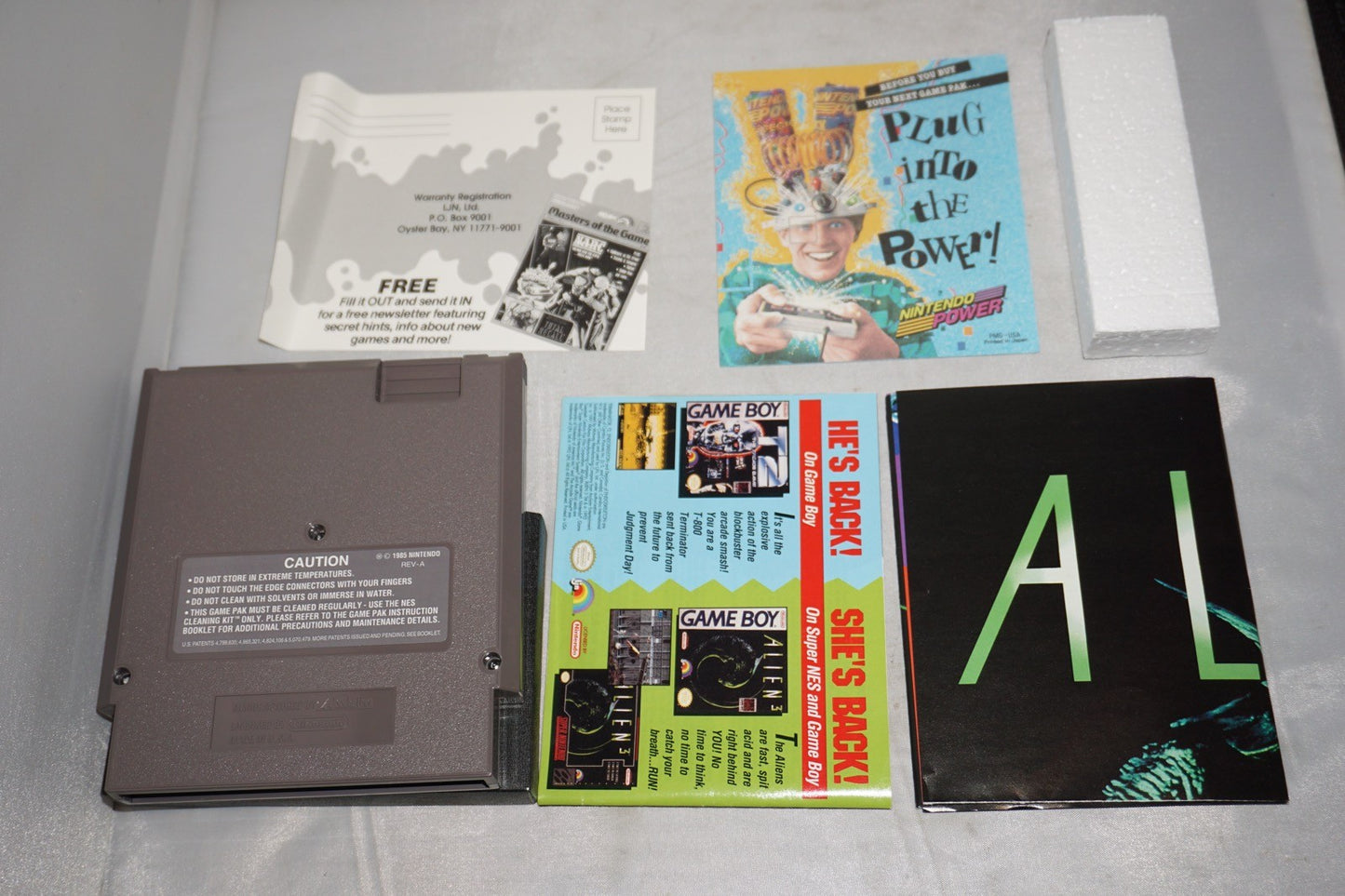 Alien 3 (Nintendo NES) Complete in Box w/ Reg Poster CIB Near Mint