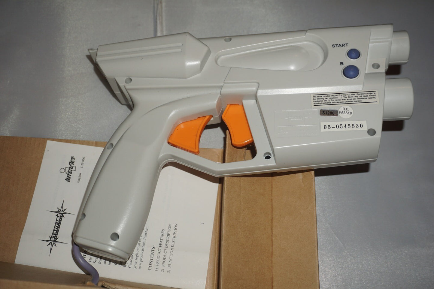 Interact Starfire Lightblaster Gun (Sega Dreamcast) Complete in Box CIB