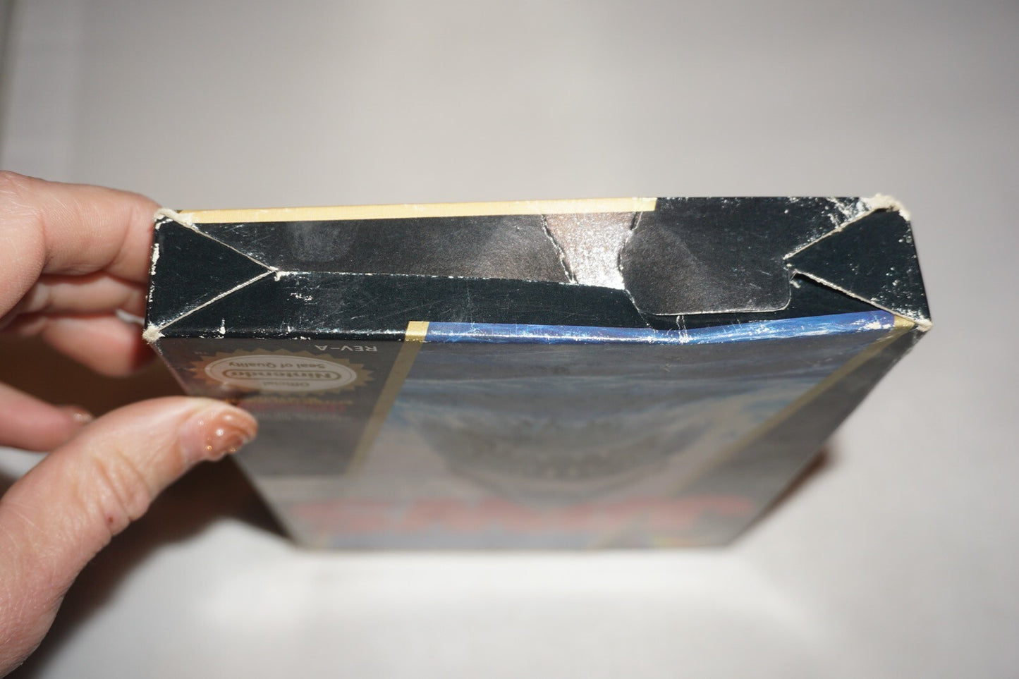 Jaws OVAL (Nintendo NES) Complete in Box CIB