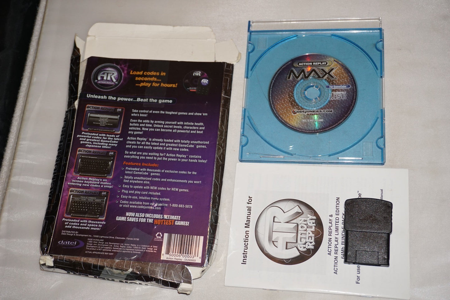 Action Replay Max (Nintendo Gamecube) Complete CIB Pokemon Colosseum Channel