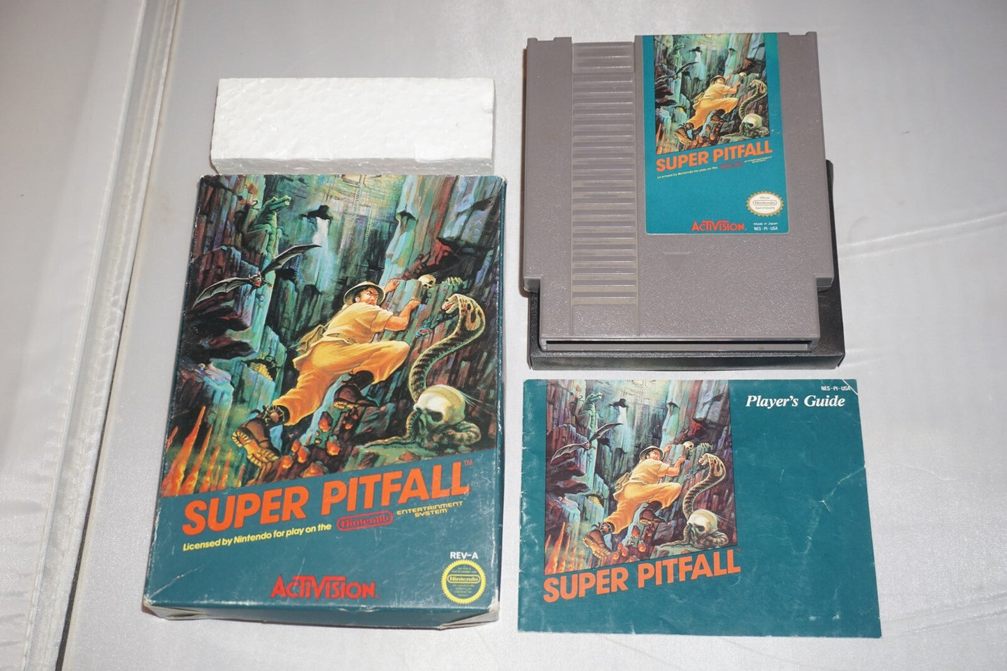 Super Pitfall (Nintendo NES) Complete in Box CIB #2