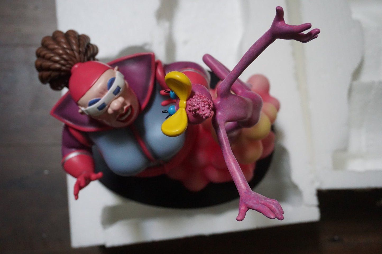 Ms. 'Splosion Man Statue Twisted Pixel