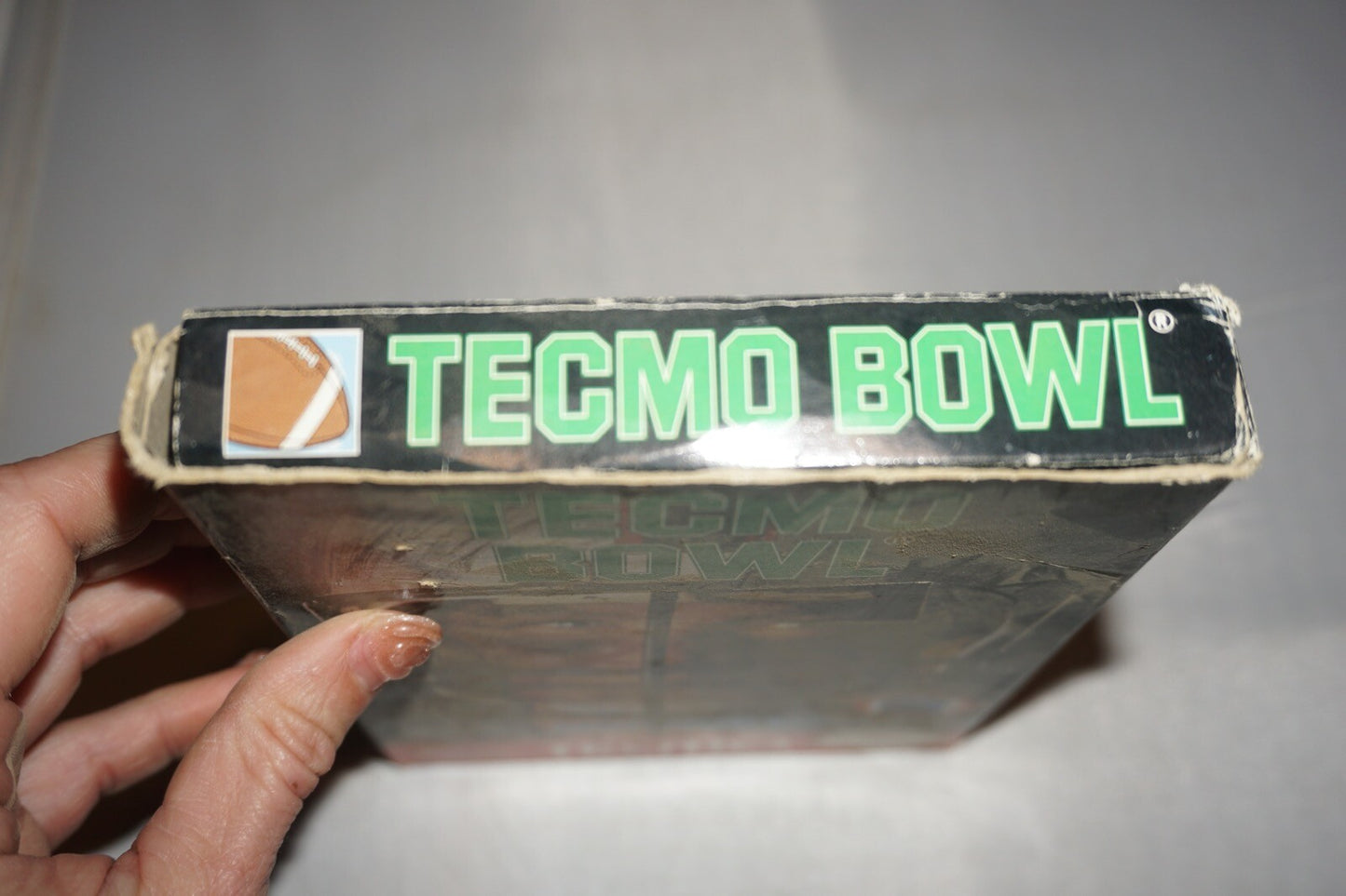 Tecmo Bowl (Nintendo NES) Complete in Box CIB #4