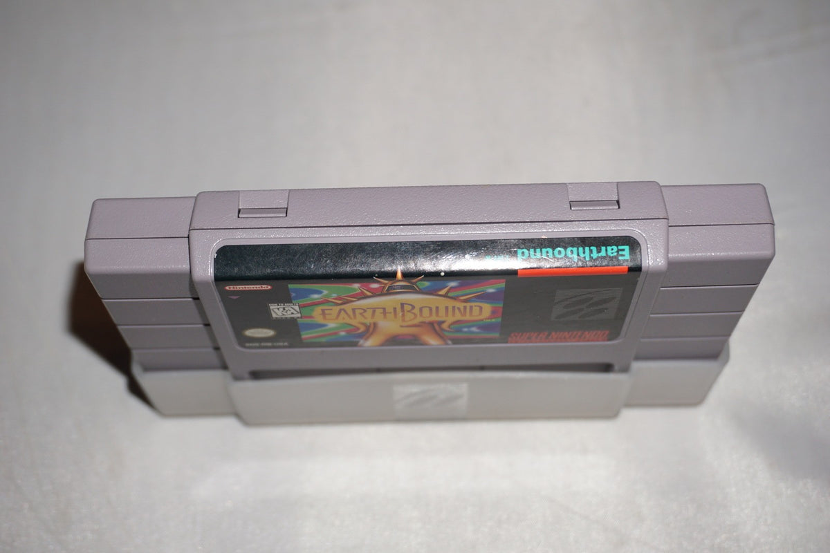 Earthbound (Super Nintendo SNES) Complete in Box CIB Guide Cards