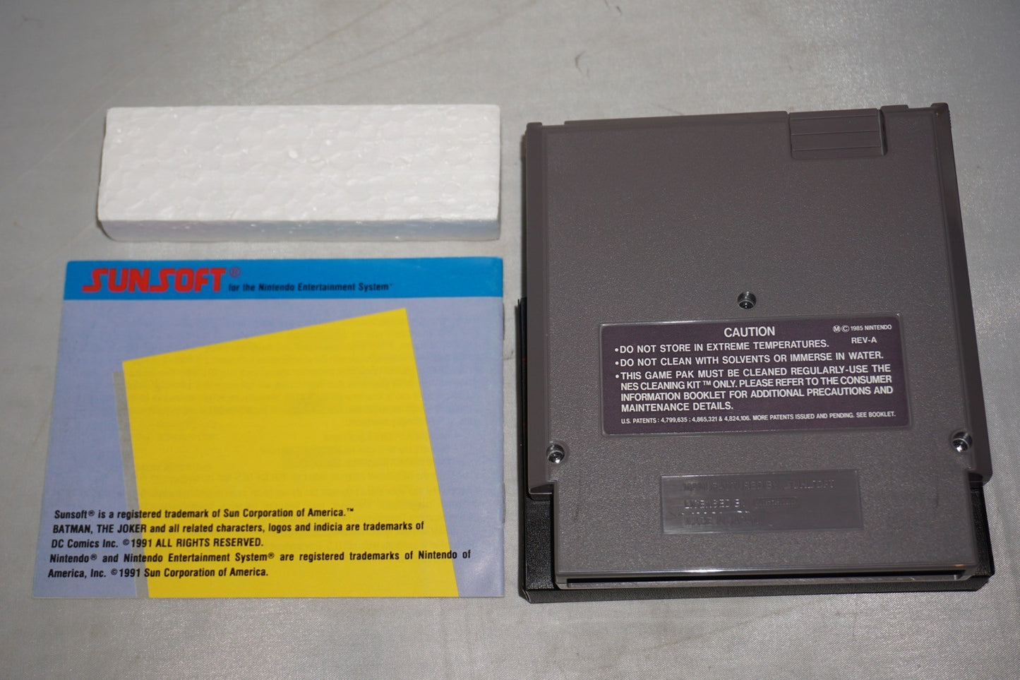 Batman Return Of The Joker (Nintendo NES) Complete in Box CIB