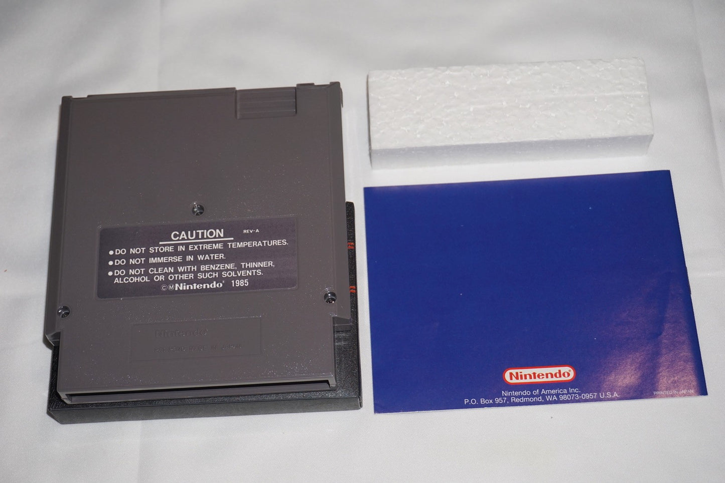 Super Spike V'Ball Volleyball (Nintendo NES) Complete in Box CIB