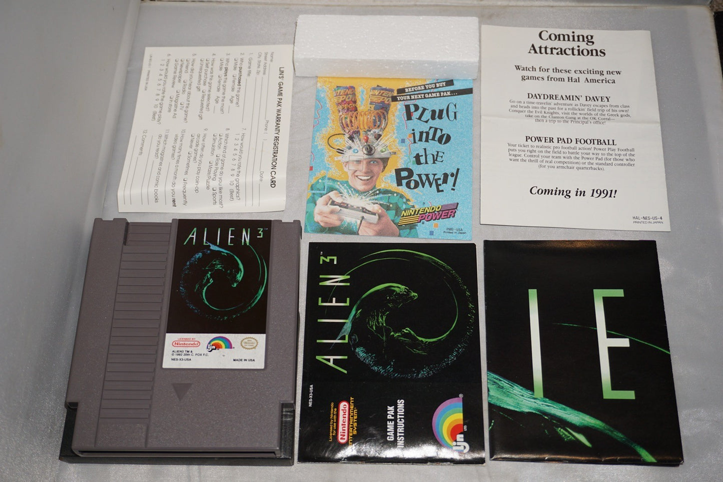 Alien 3 (Nintendo NES) Complete in Box w/ Reg Poster CIB Near Mint