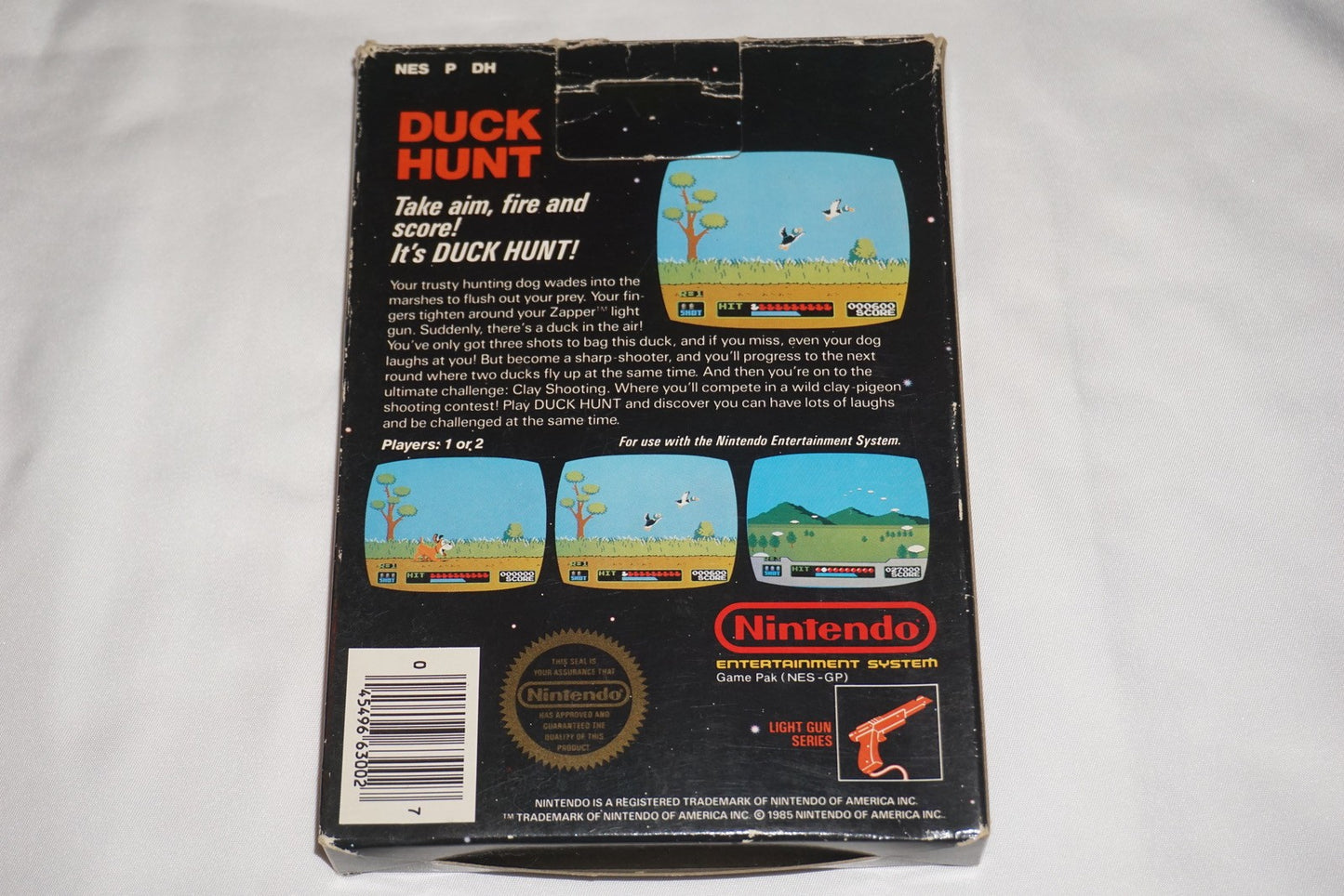 Duck Hunt Hangtab 5 Screw (Nintendo NES) Complete in Box CIB