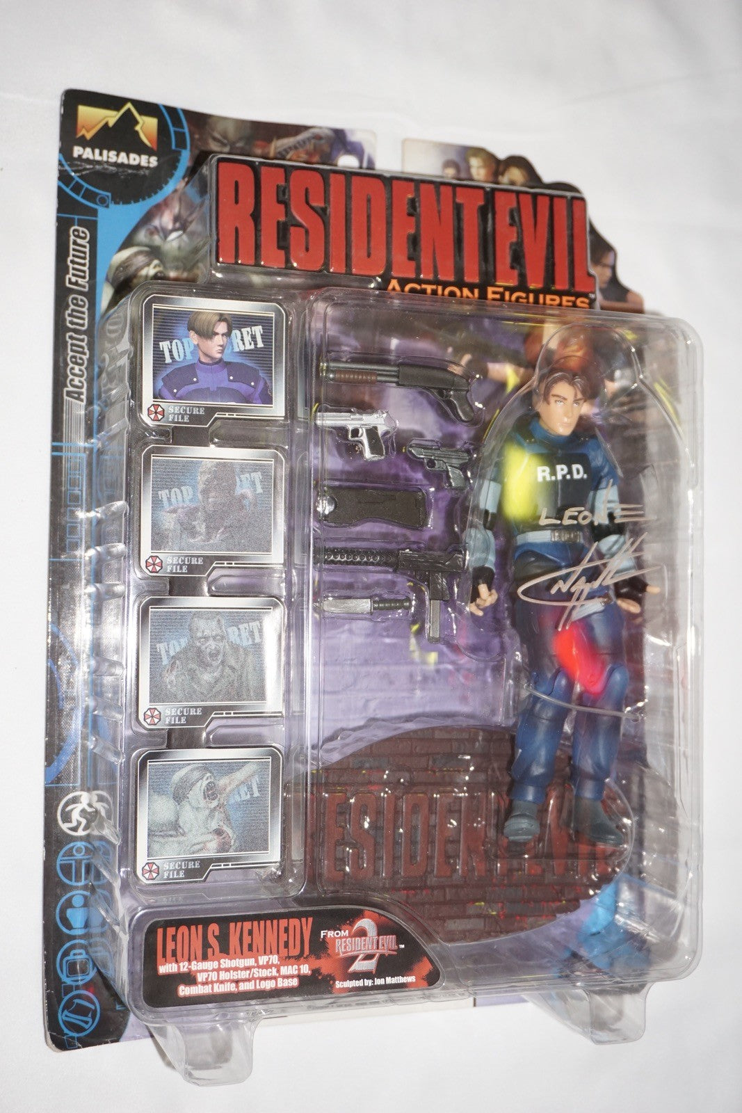 Resident Evil Leon S Kennedy Palisades Figure Signed Autograph Nick Apostolides