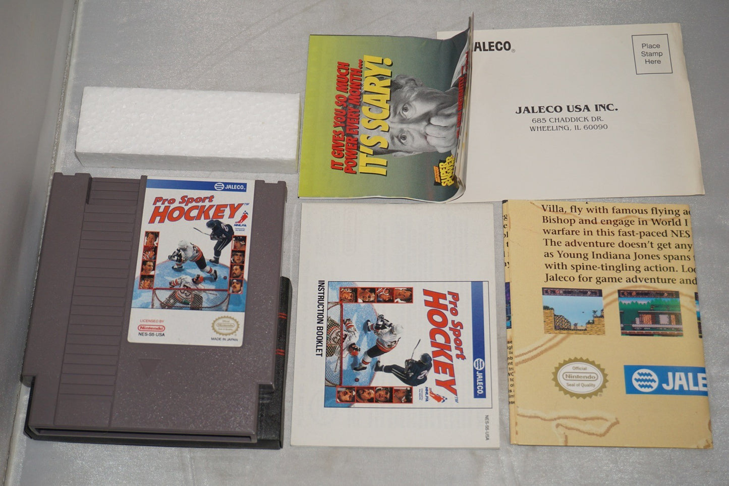 Pro Sport Hockey (Nintendo NES) Complete in Box w/ Reg Card CIB
