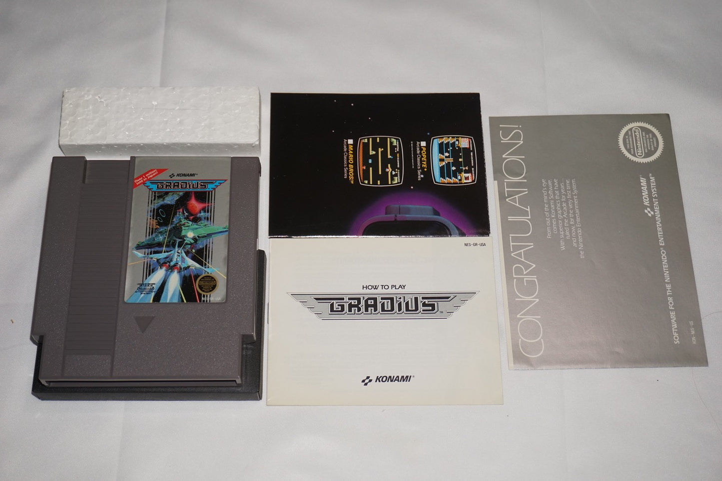 Gradius Hangtab 5 Screw (Nintendo NES) Complete in Box CIB