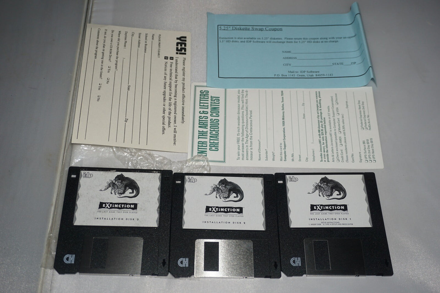 Extinction (PC Windows) Complete in Box CIB