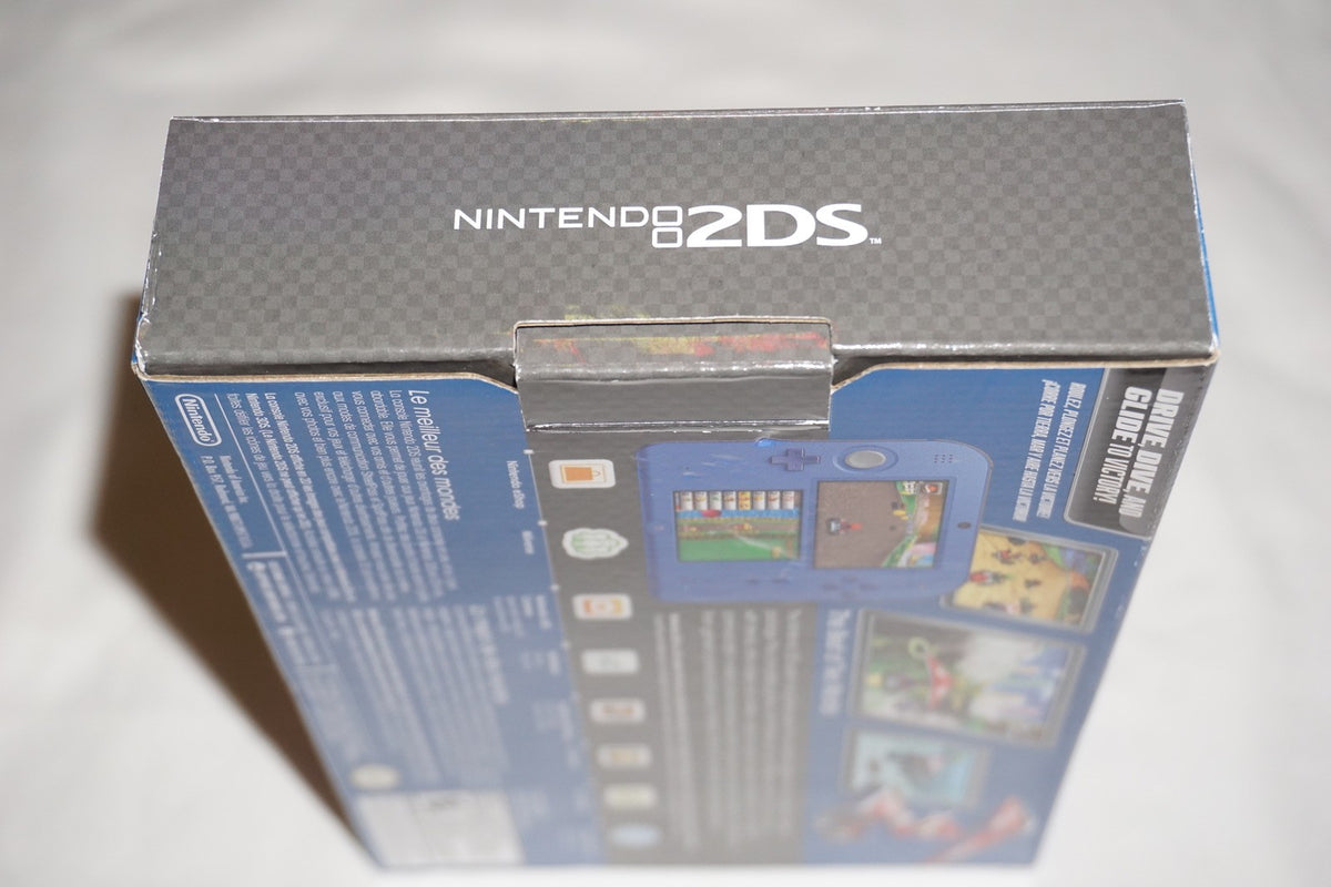 Mario Kart 7 Limited Edition 4GB Electric Blue 2DS Console System NEW