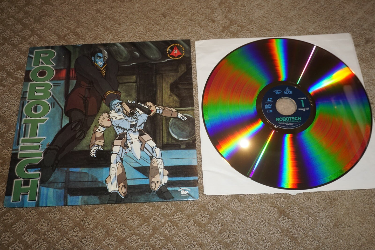 Robotech Volume 3 Laserdisc Episodes 9-12