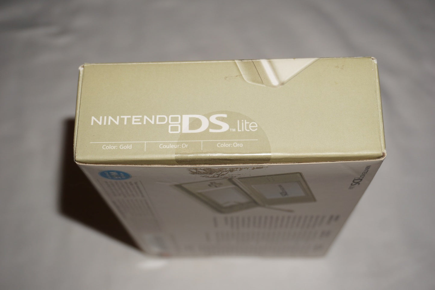 Legend of Zelda Triforce Gold Nintendo DS Lite Console System NEW Phantom
