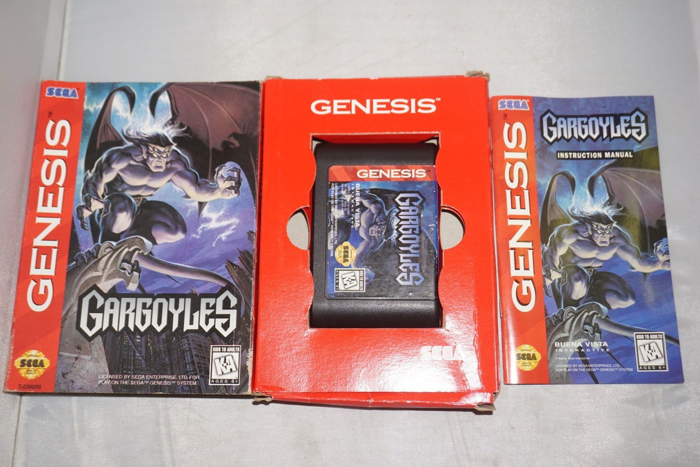 Gargoyles (Sega Genesis) Complete in Box CIB