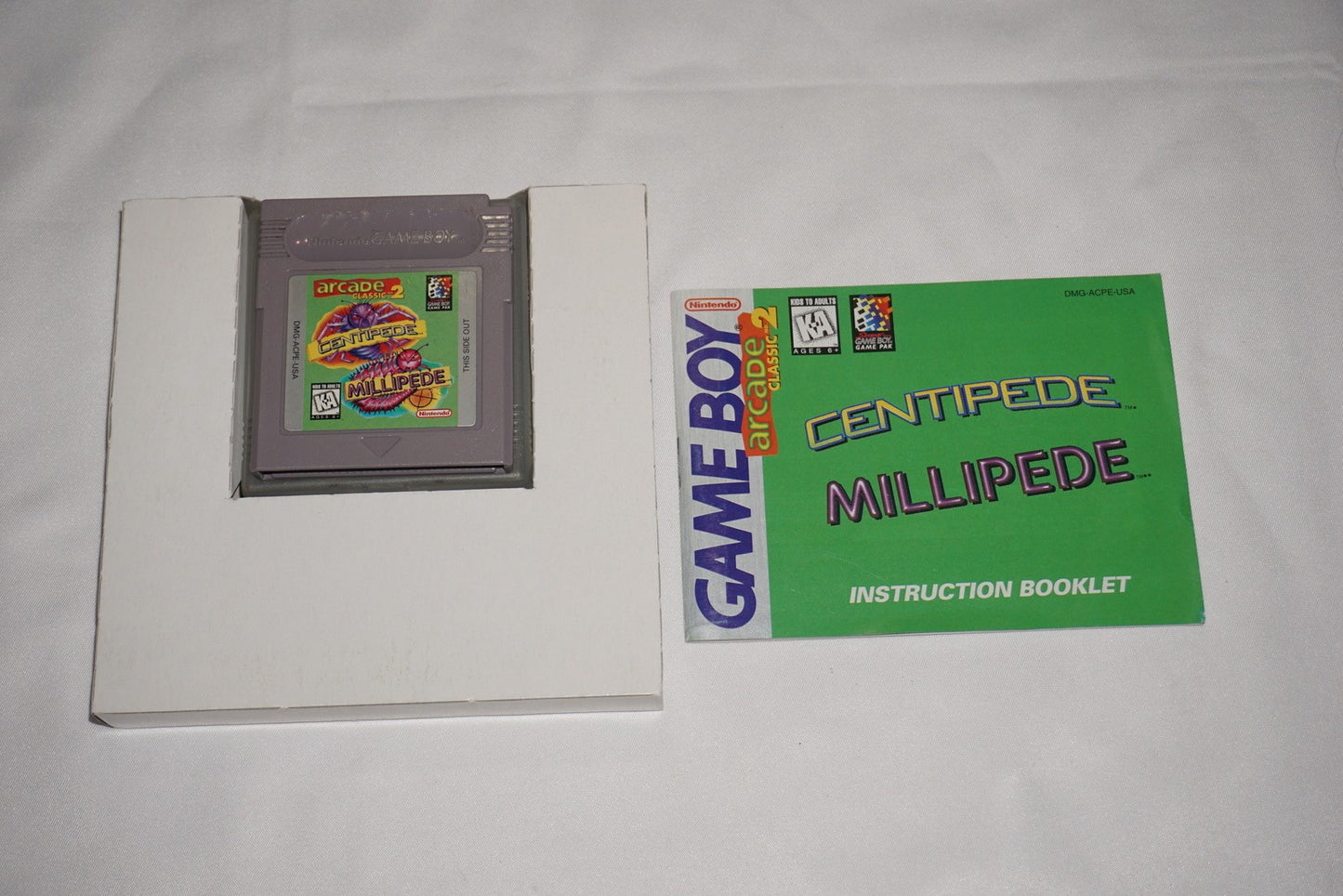 Arcade Classic 2 Centipede Millipede (Nintendo Game Boy) Complete in Box CIB