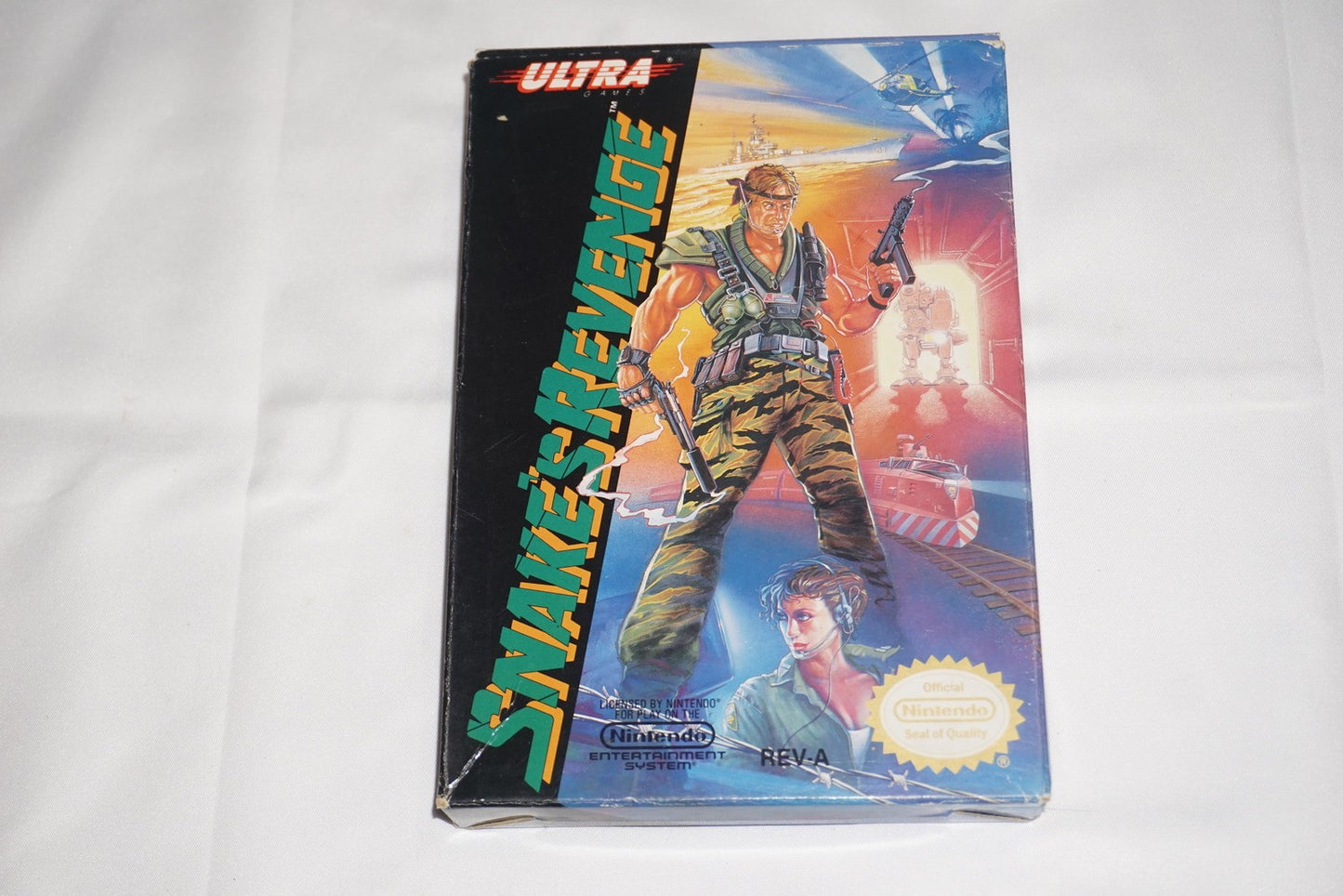 Snake's Revenge (Nintendo NES) Complete in Box CIB