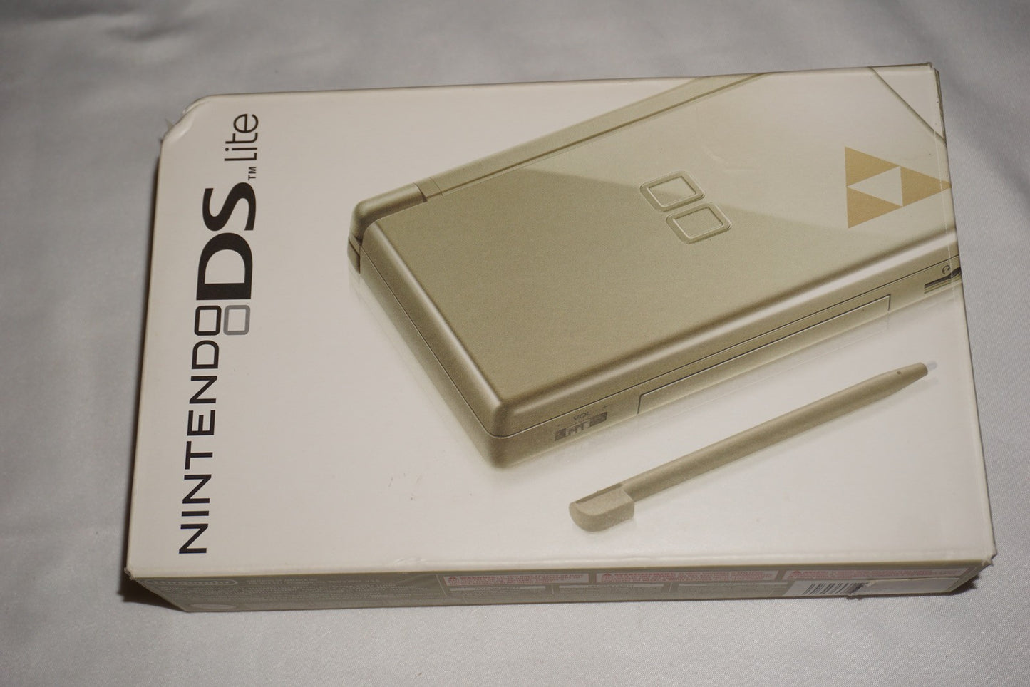 Legend of Zelda Triforce Gold Nintendo DS Lite Console System NEW Phantom