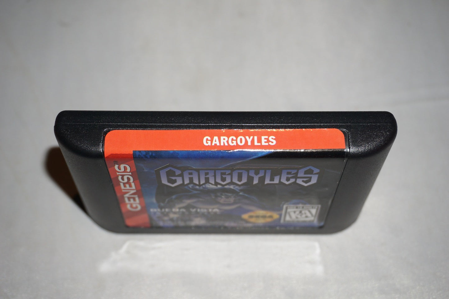Gargoyles (Sega Genesis) Complete in Box w/ Reg Card Poster CIB