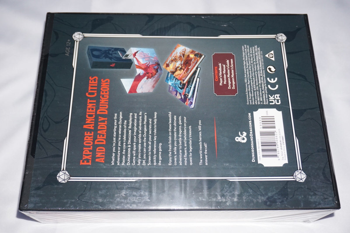 Core Rulebook Gift Set Special Foil Covers Dungeons & Dragons D&D NEW