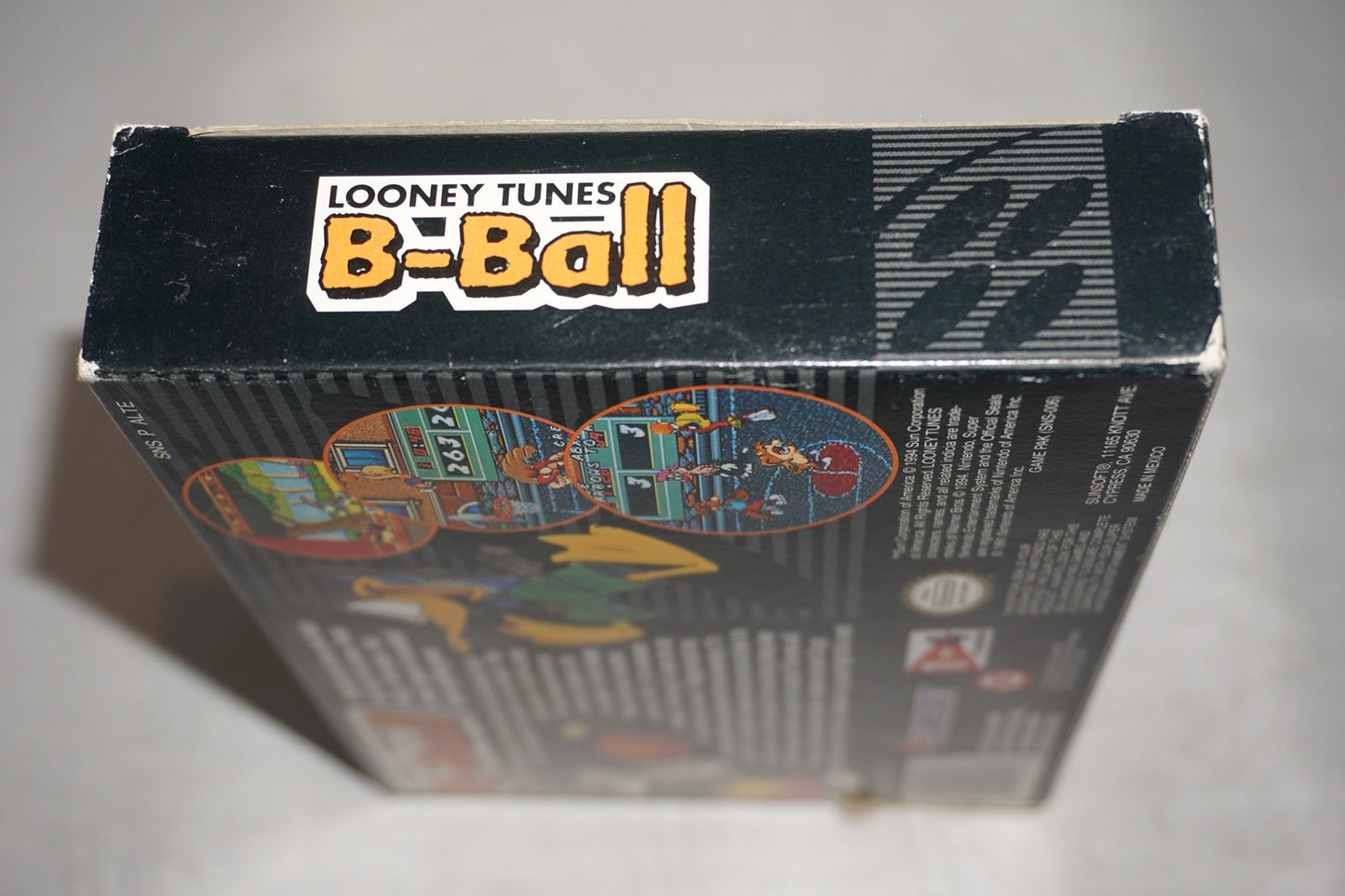 Looney Tunes B-Ball (Super Nintendo SNES) Complete in Box CIB