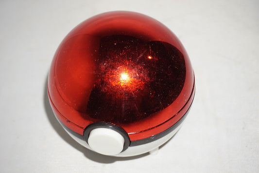 Poliwrath Pokemon Pokeball Burger King Gold Plated 23k 1999