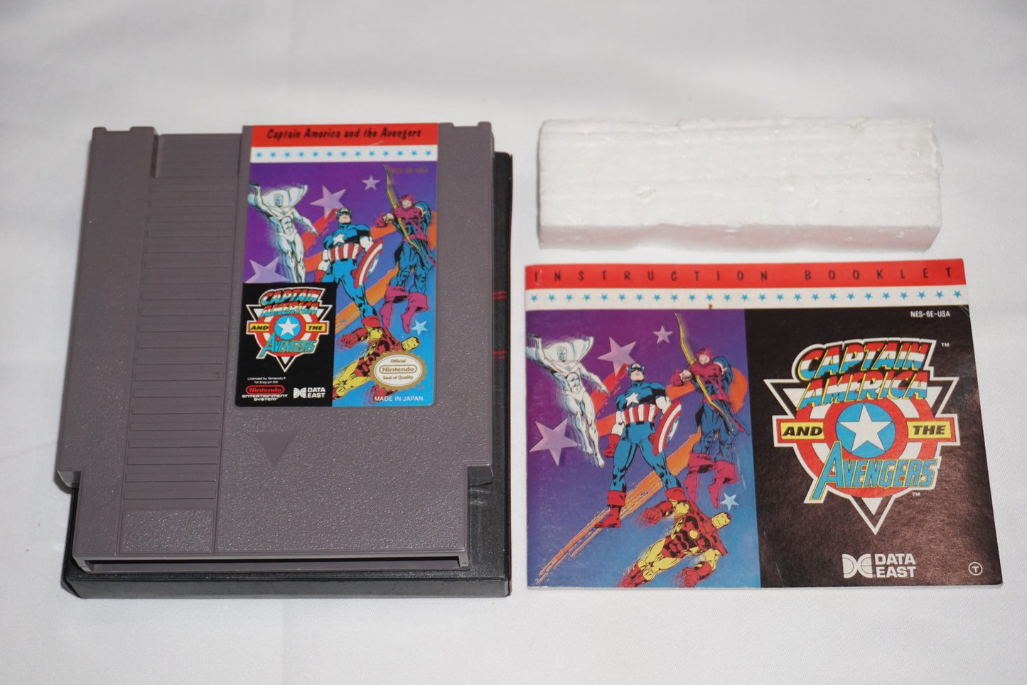 Captain America and The Avengers (Nintendo NES) Complete in Box CIB
