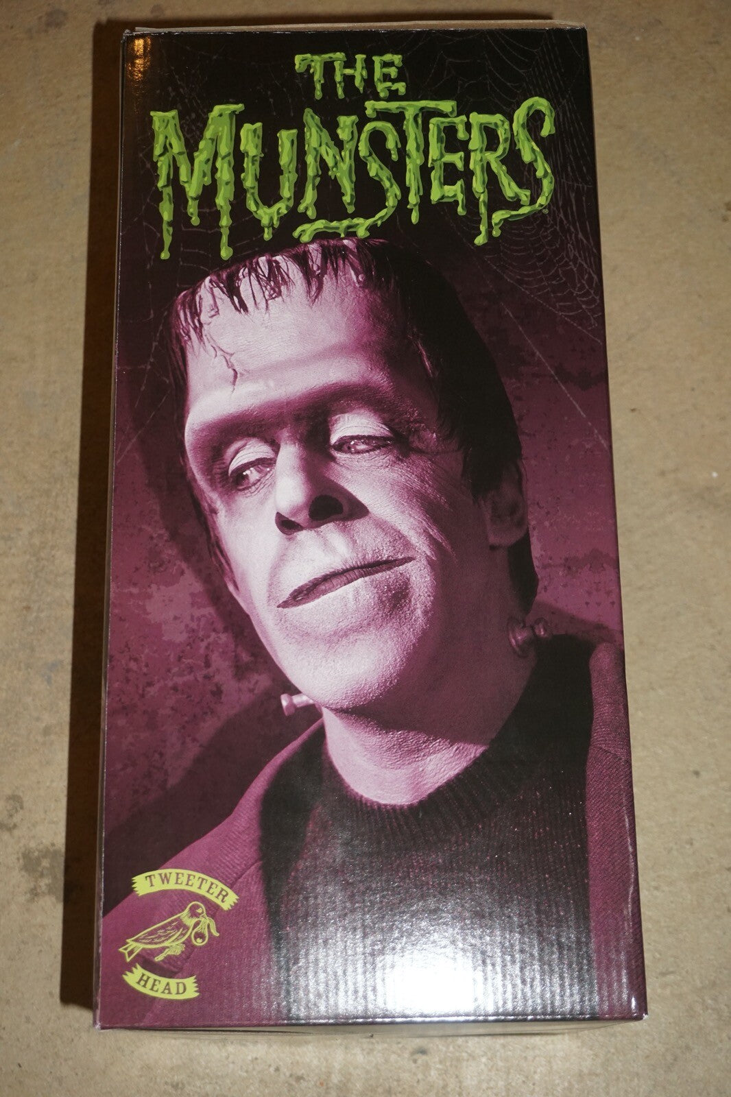 The Munsters Tweeter Head Herman Maquette Black & White Statue Figure NEW in Box