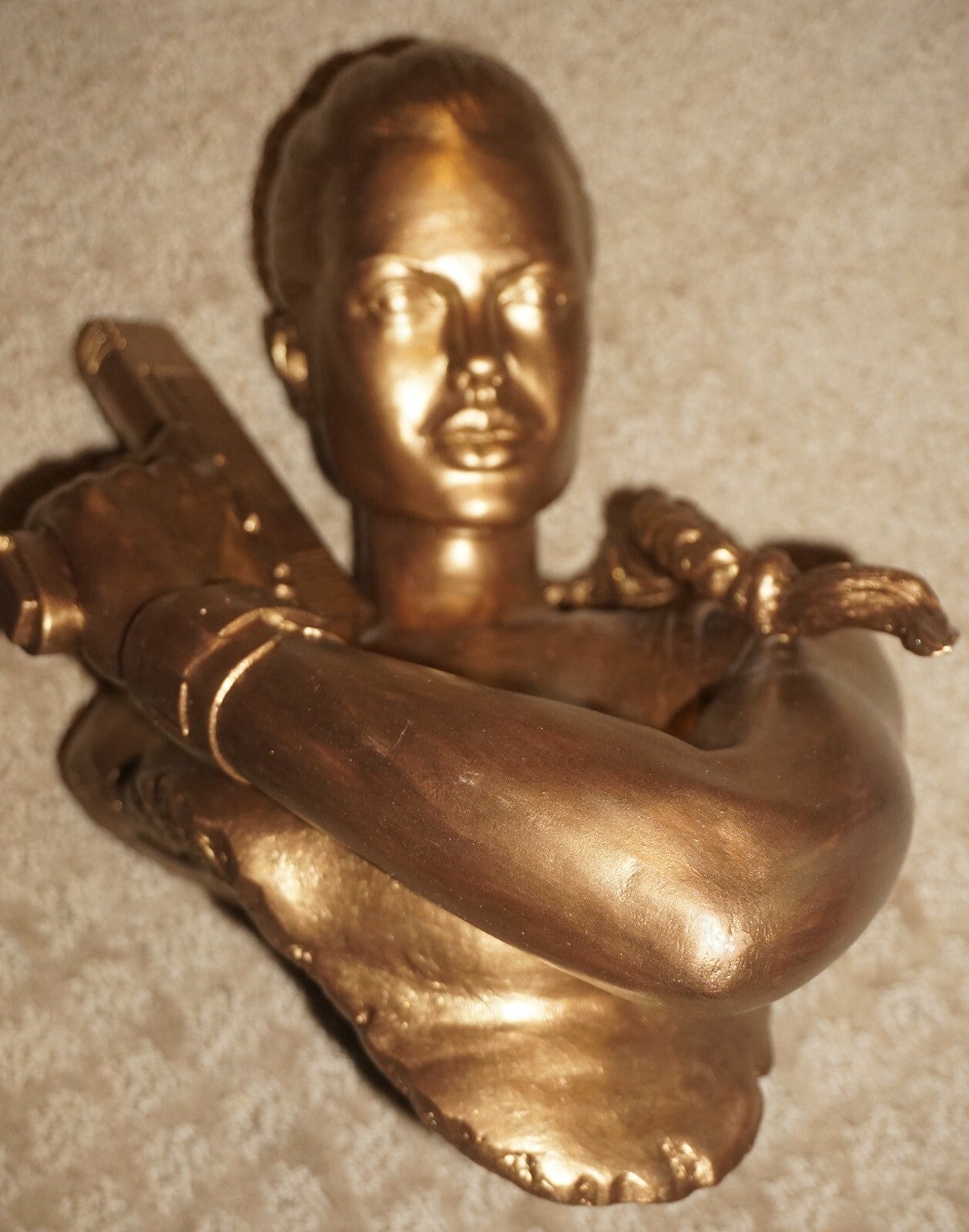 Angelina Jolie Lara Croft 1:2 Bust Figure Faux Bronze Art Department 11/15