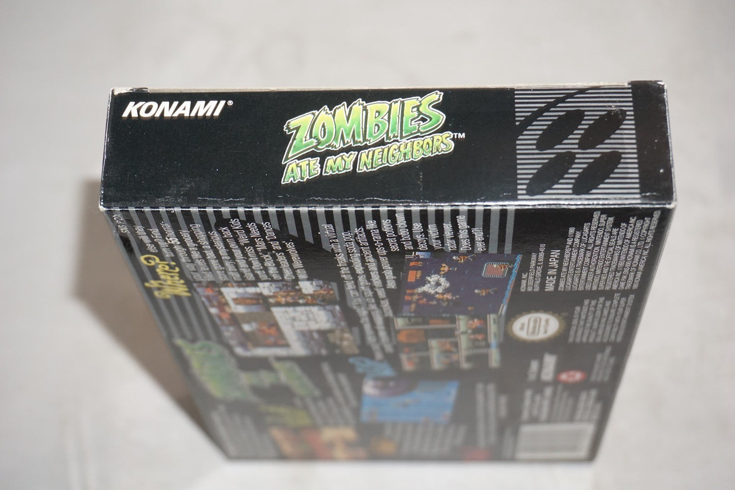 Zombies Ate My Neighbors (Super Nintendo SNES) Complete in Box CIB