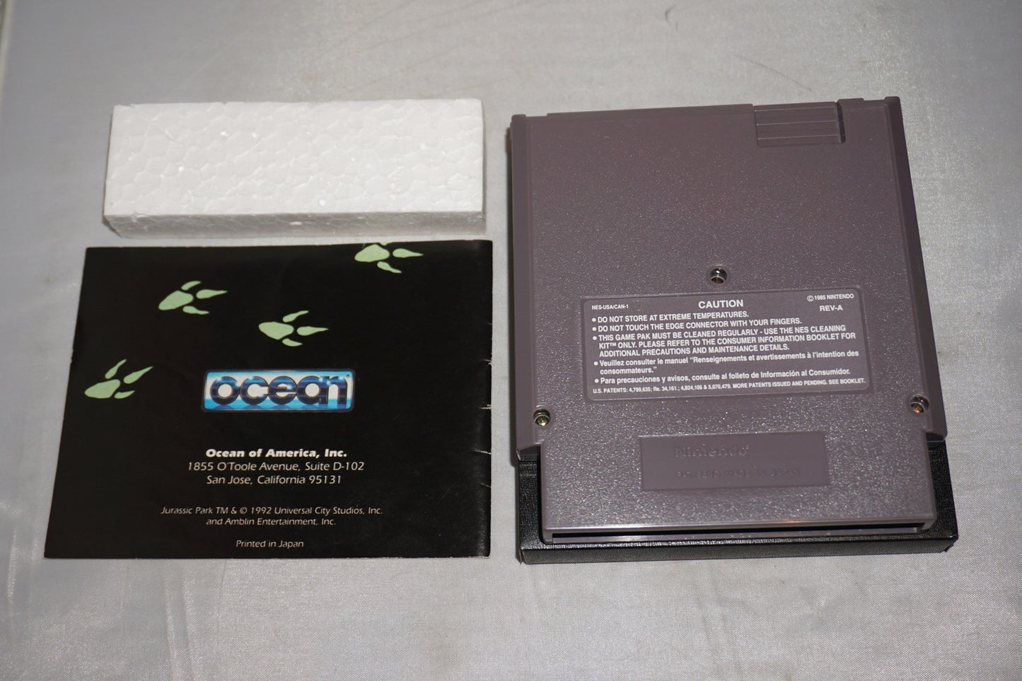 Jurassic Park (Nintendo NES) Complete in Box CIB