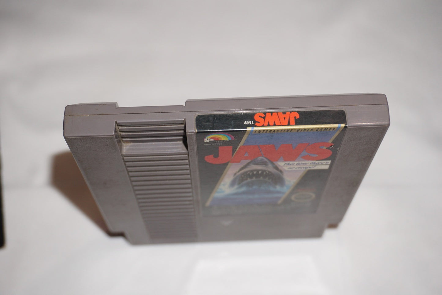 Jaws 5 Screw Circle Round Seal (Nintendo NES) Complete in Box CIB