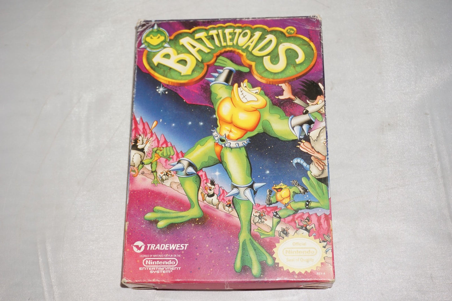 Battletoads (Nintendo NES) Complete in Box CIB