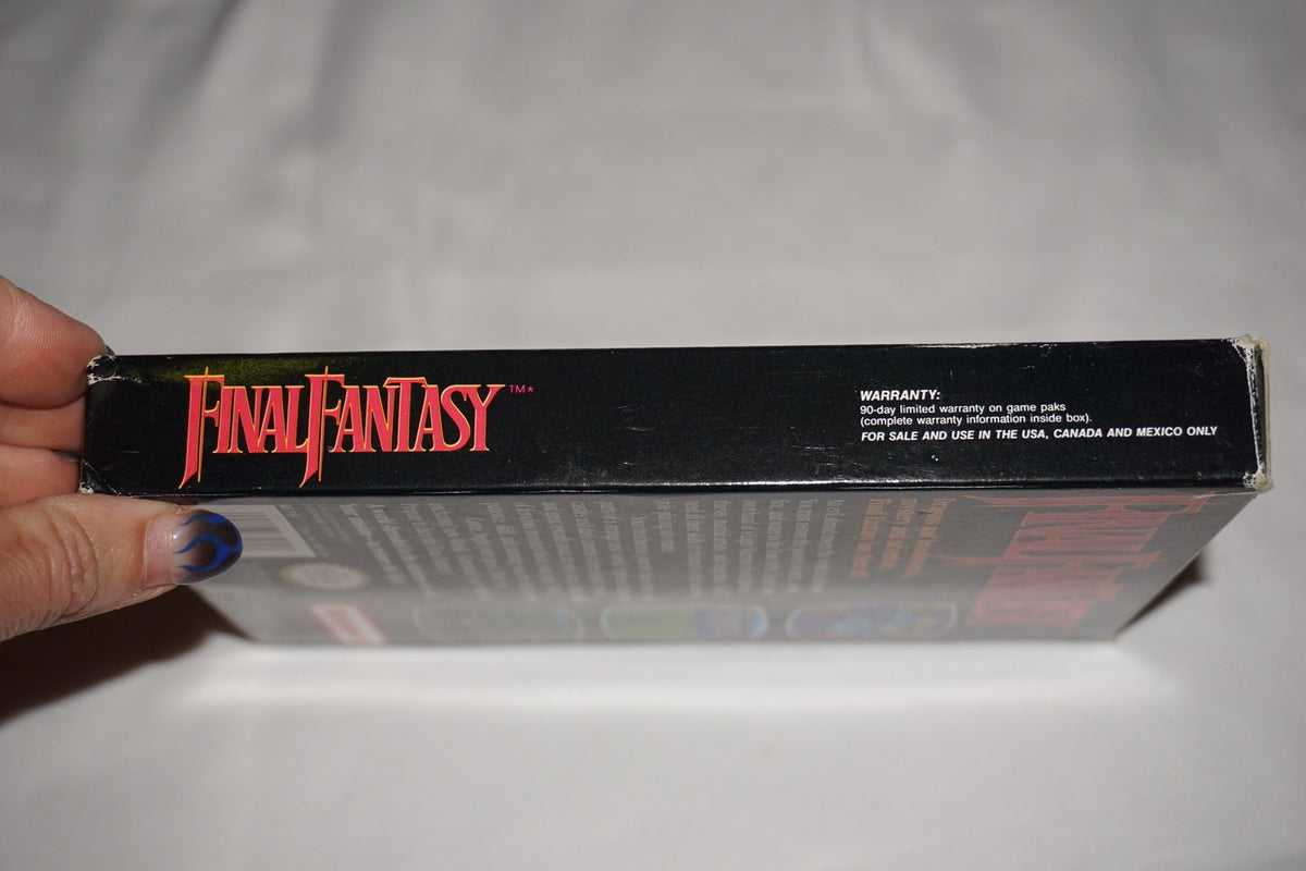 Final Fantasy (Nintendo NES) Complete in Box CIB