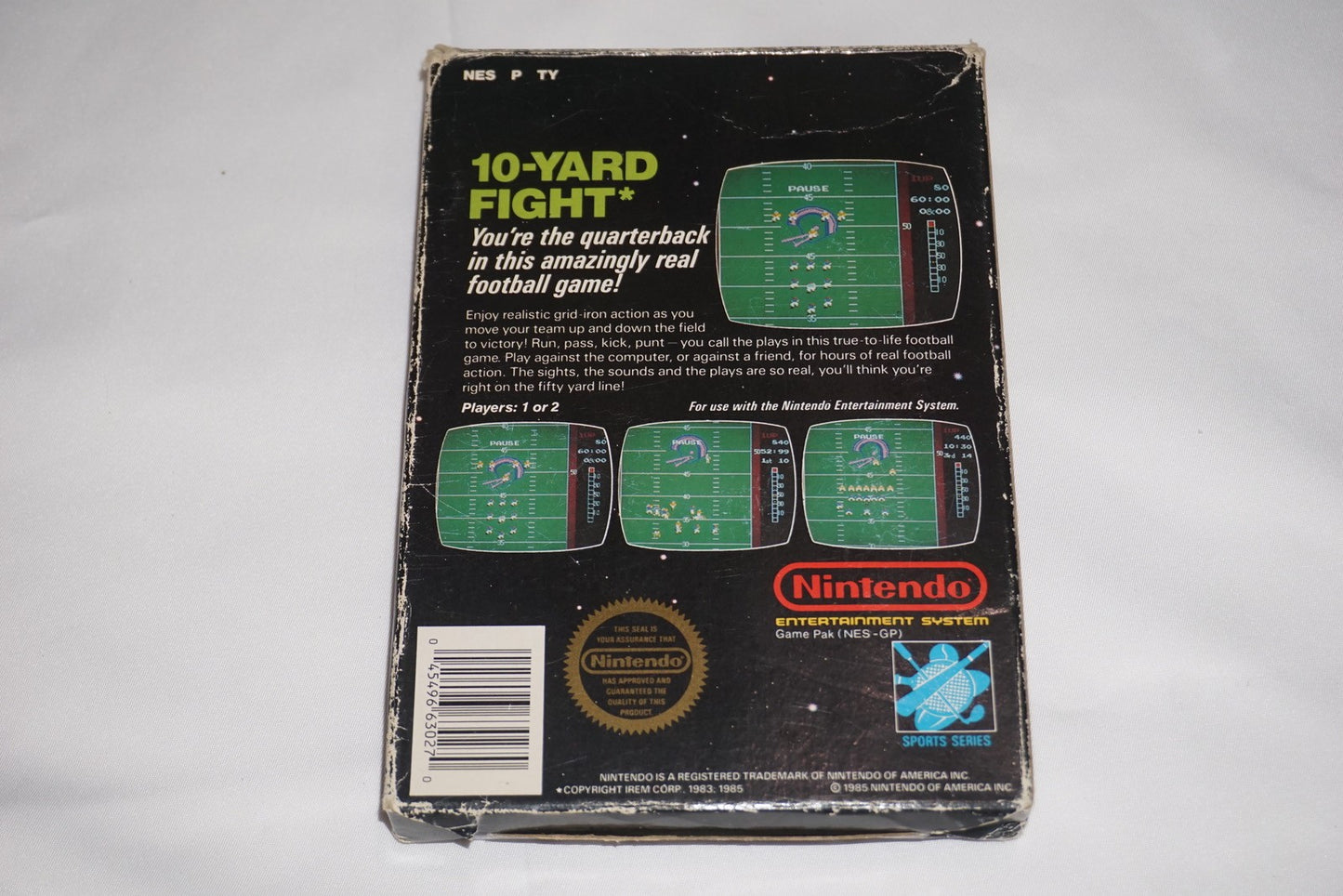 10 Yard Fight (Nintendo NES) Complete in Box CIB