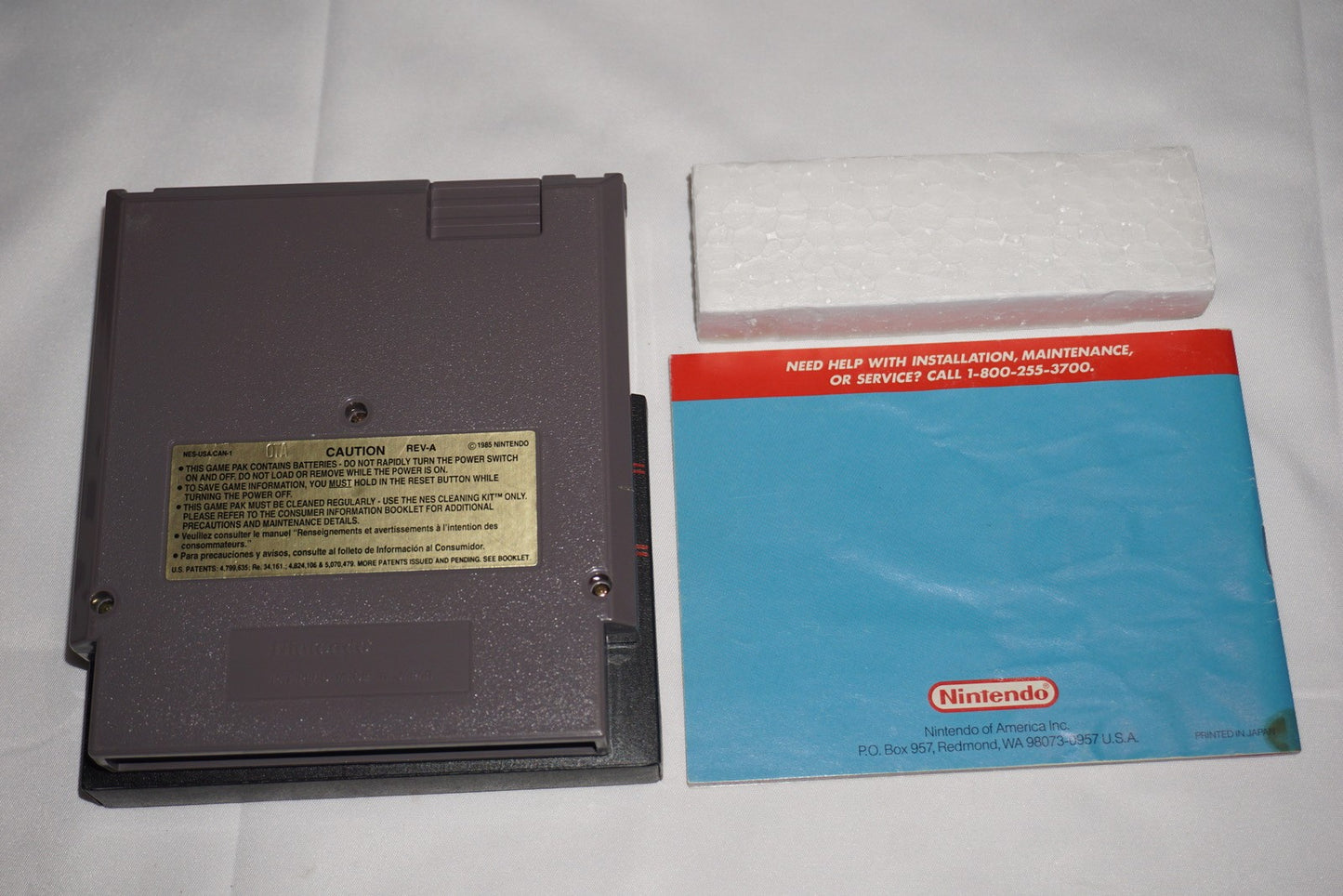 Kirby's Adventure (Nintendo NES) Complete in Box CIB