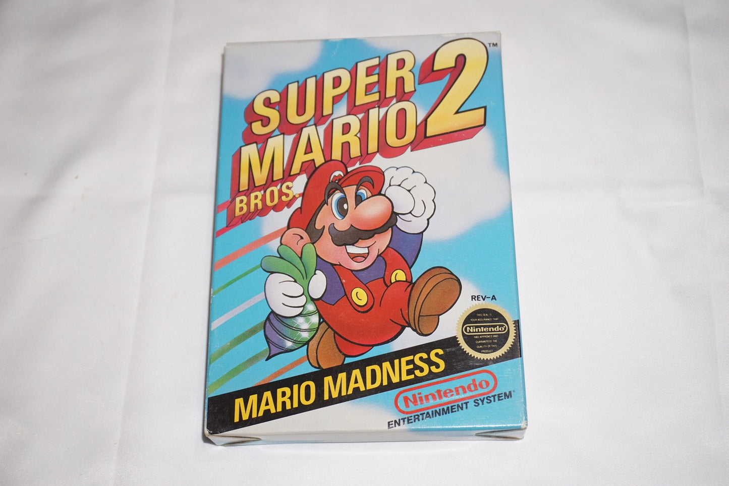Super Mario Bros 2 (Nintendo NES) Complete in Box CIB