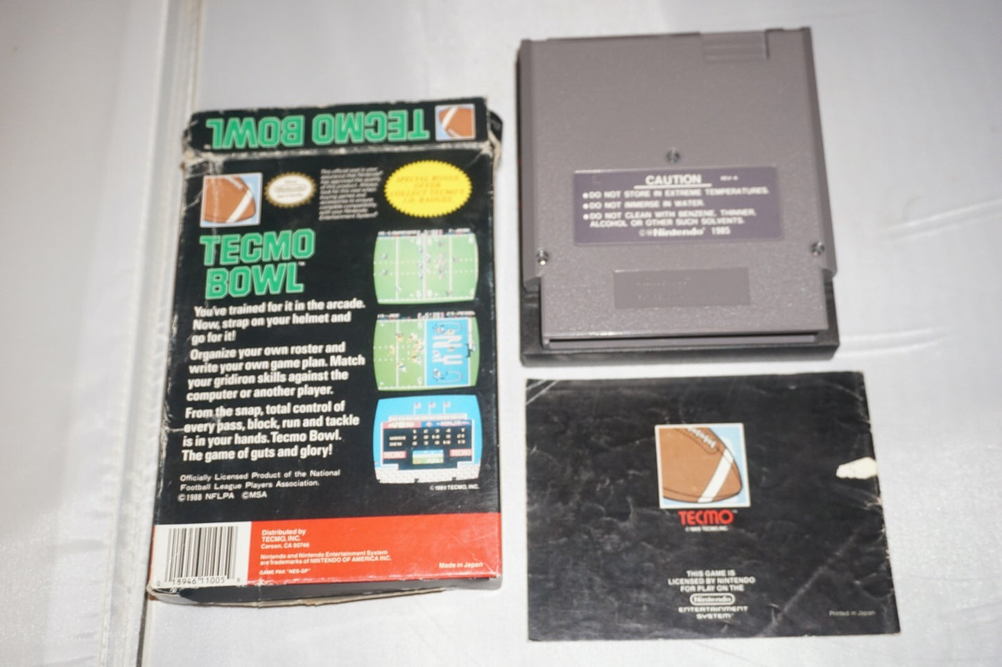 Tecmo Bowl (Nintendo NES) Complete in Box CIB #2