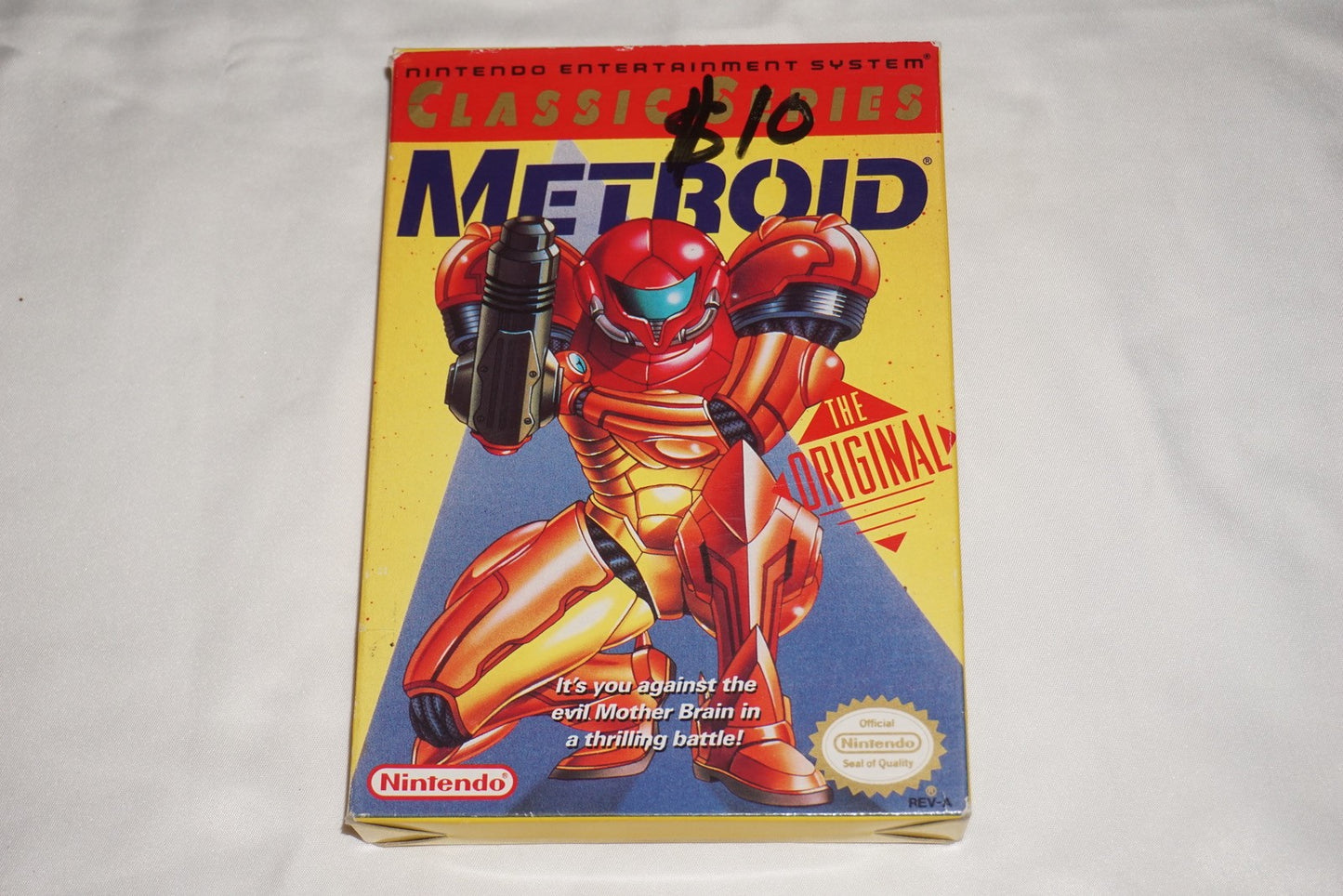 Metroid Classic Series Yellow (Nintendo NES) Complete in Box CIB