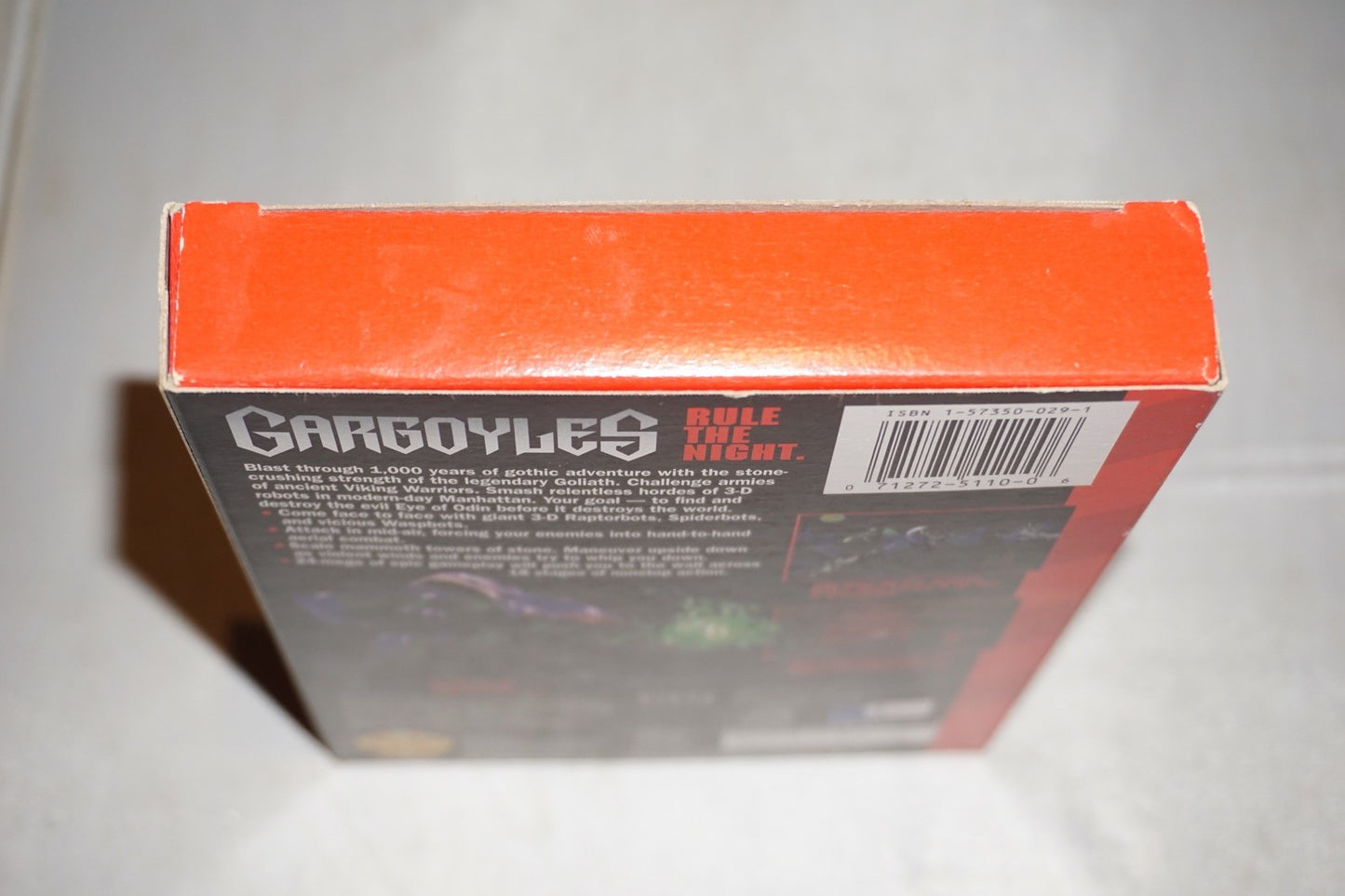 Gargoyles (Sega Genesis) Complete in Box w/ Reg Card Poster CIB