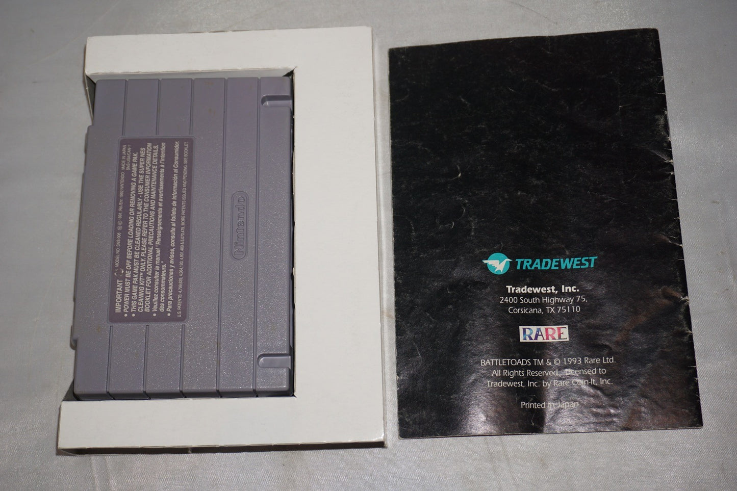 Battletoads In Battlemaniacs (Super Nintendo SNES) Complete in Box CIB