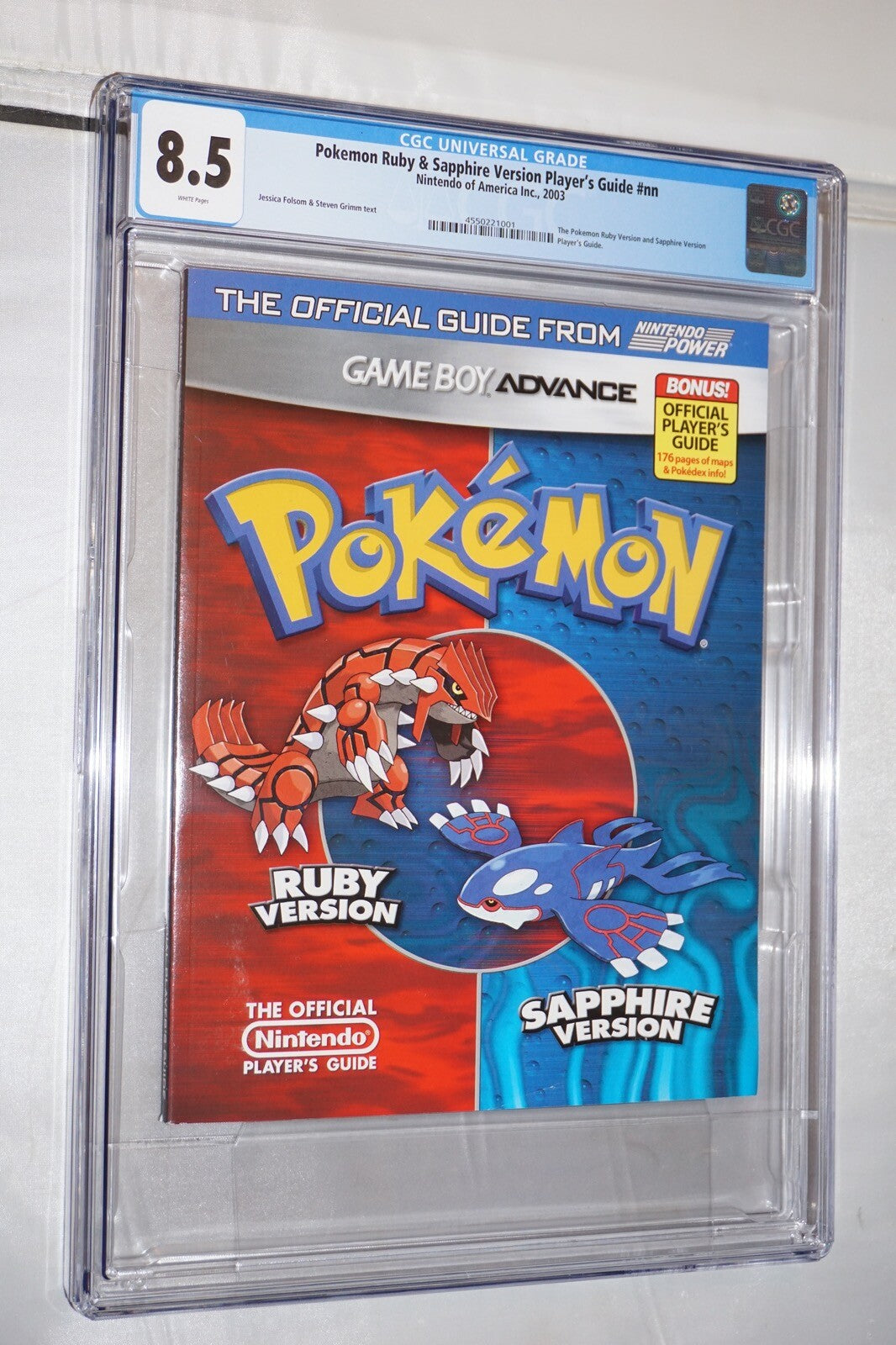 Pokemon Ruby Sapphire Player's Guide Nintendo Game Boy Advance Gameboy CGC 8.5