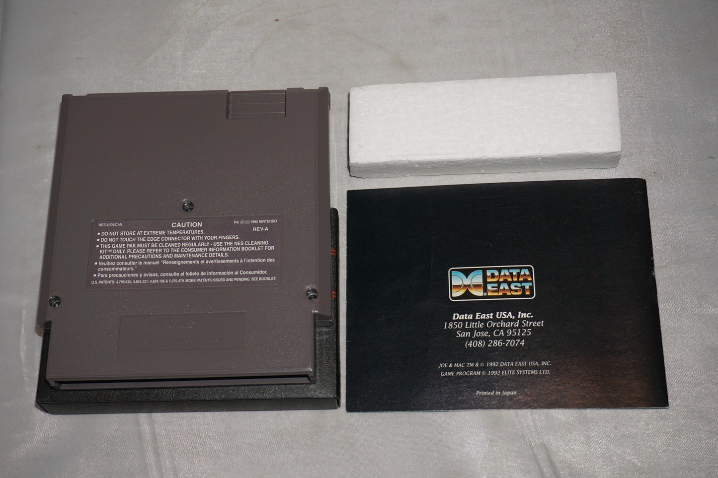 Joe & Mac 1 (Nintendo NES) Complete in Box CIB
